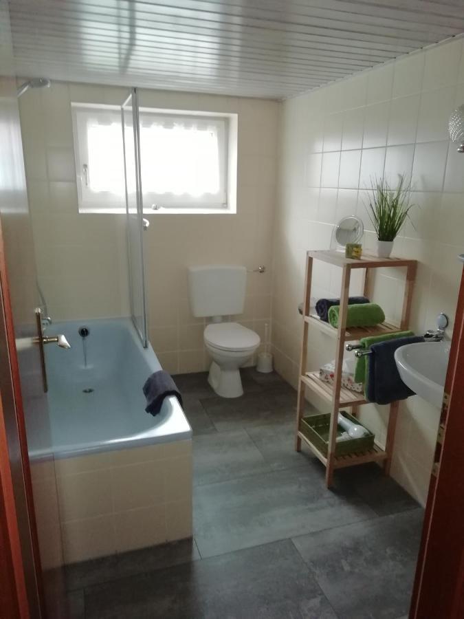 Poppenga - Feha Wallperle Emden Exterior photo
